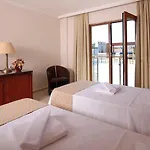 Hotel Bodrum Sofabed 2*