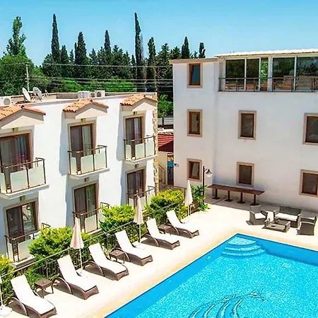 Bodrum Sofabed 2* オータキャンツ