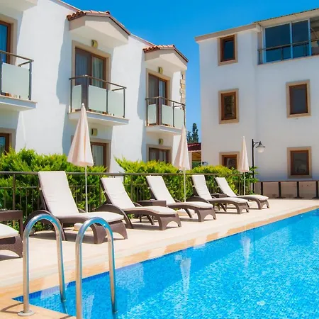 Bodrum Sofabed ホテル 2*