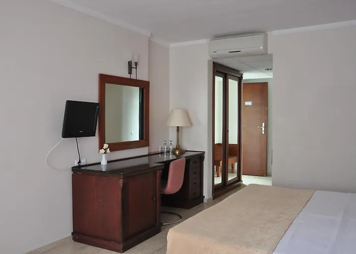 Hotel Bodrum Sofabed 2*