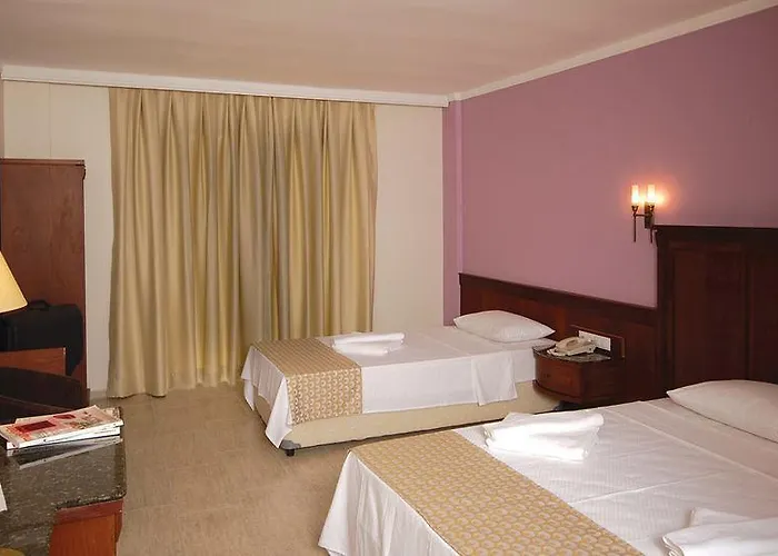 Bodrum Sofabed 2* オータキャンツ