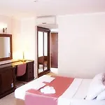 Bodrum Sofabed Hotel 2*