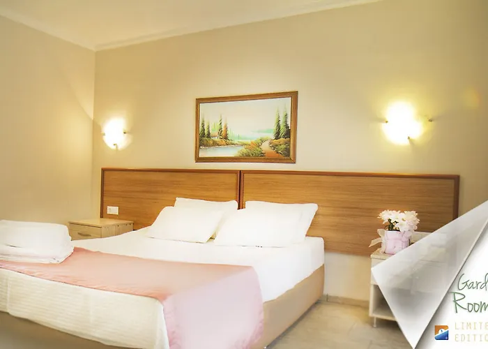 Bodrum Sofabed 2* Ортакент